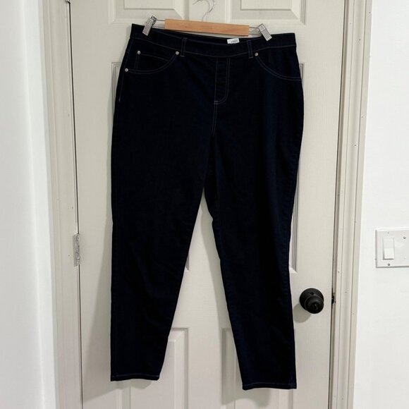 Women's Black Jeans - Picture 1 of 12